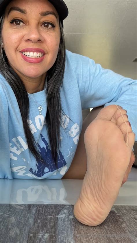 latina arch pics|Teen Latina feet (u/LLatinagoddess)